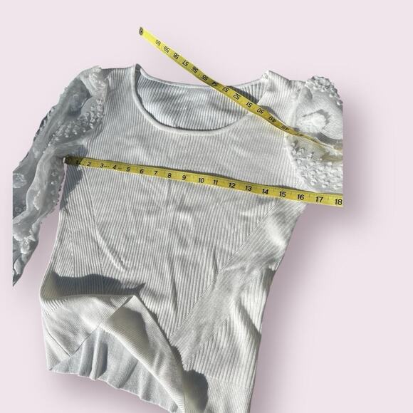 White sweater with sheer tufted sleeves.  Women's size 7-9 - Picture 9 of 9